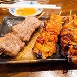 やきとん えん家 - タン元、トロテッポー、シロ