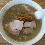 かつ平 - ラーメンしょうゆ味のアップ