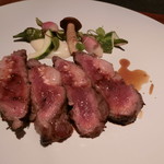 エル・フエゴ・デル・トロ - イベリコ豚のプルーマ