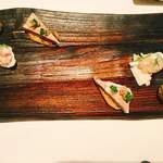 ラトリエ・ドゥ・ノト - ・甘海老とバイ貝のタルタル・能登豚のパテ・グジュール（チーズを練りこんだシュー）