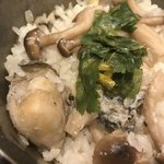 カキ小屋 首領マサオ - 牡蠣めし。
      美味し。