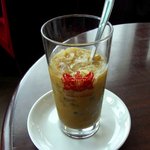 イノダコーヒ - アイスカフェオレ(630円)