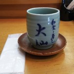 Sushi Daisen - お茶とおしぼり
