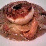 カラペティ・バトゥバ - 舌平目のルーラード・ジロール茸と甲殻類のクリームソース♪