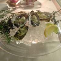 Fish Bank TOKYO - フレッシュオイスターテイスティング シャルドネビネガーのグラニテを添えて