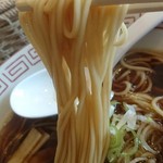 おお田ラーメン店 - 菅野製麺所のストレート細麺