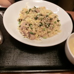 中華香彩JASMINE口福厨房 - やわらか叉焼と青菜の炒飯定食(1,000円)