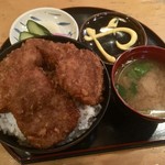 まるや - ソヲスカツ丼 愛情盛り
            1番小さなサイズでしたがこれでもボリュームあります。