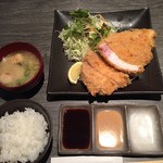 とんかつ 大喜 - 特選ロースとんかつ定食 1,780円