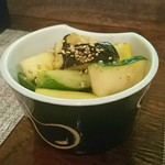 おばんざいバー バンブー - 生野菜の昆布和え（600円）