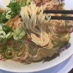 来来亭 - 低加水、細麺ストレート