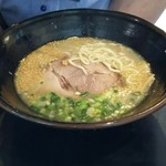 Chunri - 鶏塩白湯麺