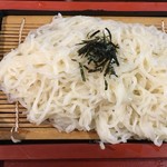 Chikugou Don Tokubee Udon - 白糸（細いうどんです）