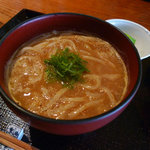 青山　椿 - お昼も夜も食べられるカレーうどん。