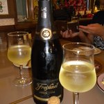 レストラン山水 - スパークリング・フレシネコルドンネグロ白