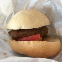 ライブキッチン COOKA - 天然酵母米粉パンのチーズバーガーBBQソース