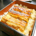 うなぎ赤垣 - うな重松1,650円+税