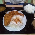 豚屋とん一 ゆめタウン徳島店 - ひれかつとアジフライ定食790円