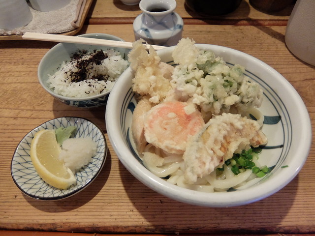 三宅 入明 うどん 食べログ