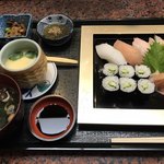 Uohiro - 寿司定食＝１０８０円