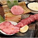 肉小僧 匠 - 黒毛和牛タンこれで1人前！