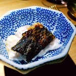 銀座 盡 - ノドグロの炭火焼きはワインで蒸してから