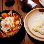 アジアンスープカリー べす - 