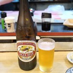 からし志 - 瓶ビール大(450円)