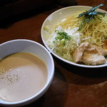 Suzume No Oyado - 鶏ネギ胡麻つけ麺（７００円）＋味玉（１００円）