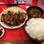 名物とんてき定食ご飯大