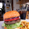 トムズカフェハンバーガーオンザビーチ