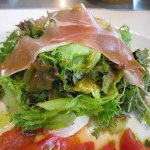 Benoit Alain Ducasse - トマト　リコッタチーズ　生ハムのプロヴァンス風サラダ 