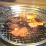 Kokusangyuu Yakiniku Kuidon - 