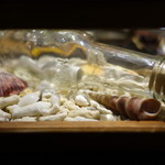 セララバアド - ボトルにメニュー