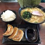 横浜らーめん 七七家 - 醤油ラーメンランチセット880円