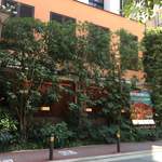 GRAND HOURS - 外観