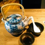 闘牛門 別邸 和ノ牛 - お出汁はたっぷりとついてきます。