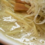 らぁ麺 飛鶏 - 濃厚鶏白湯ラーメン
