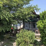 ホームメイド メルシー - 入口はこの右奥です