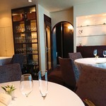 コンヴィヴィアリテ - 内観～