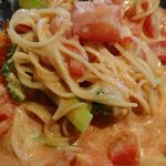 ます家 - ソース入れ→混ぜ