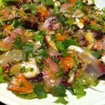まるふく - お刺身と香味野菜のサラダ