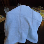 かつ屋まんてん - 冷たいおしぼり