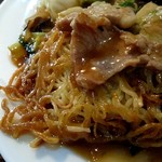 林華苑 - パリッと炒められた麺