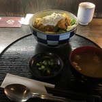 町家かふぇ　かまくら - チキン南蛮丼