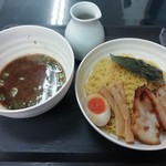○○商店 - 魚介豚骨つけ麺（大盛り・７６０円→５００円）