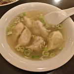 台湾料理 萬福 - 水餃子