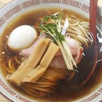 自家製麺 くろ松 - 中華そば(松・醤油・味付け玉子)