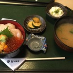 Izakaya Benkei - ウニとホタテといくらの3色丼