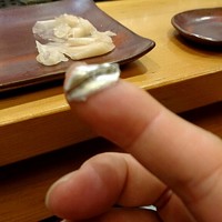 江戸前 寿し政 別館 - この大きさです